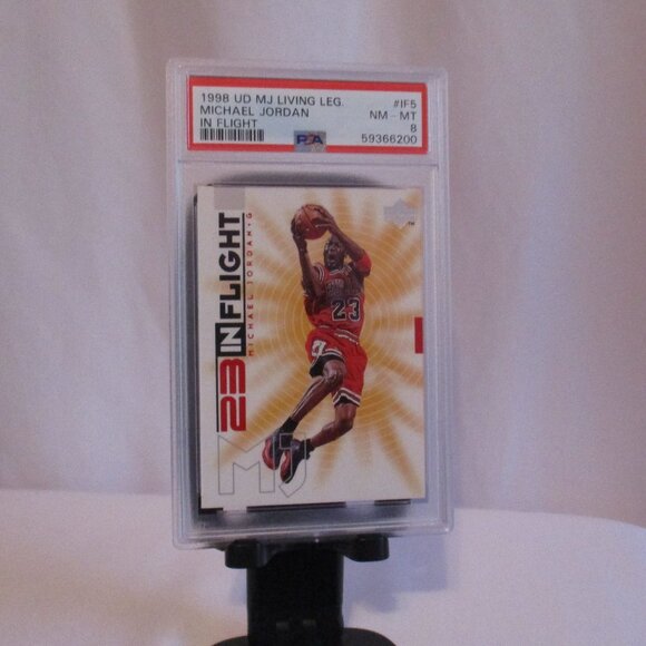1998 UD MJ LIVING LEG. MICHAEL JORDAN IN FLIGHT #IF5 NM-MT PSA 8 - Picture 1 of 2